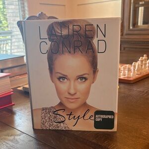 Autographed Lauren Conrad Style Book